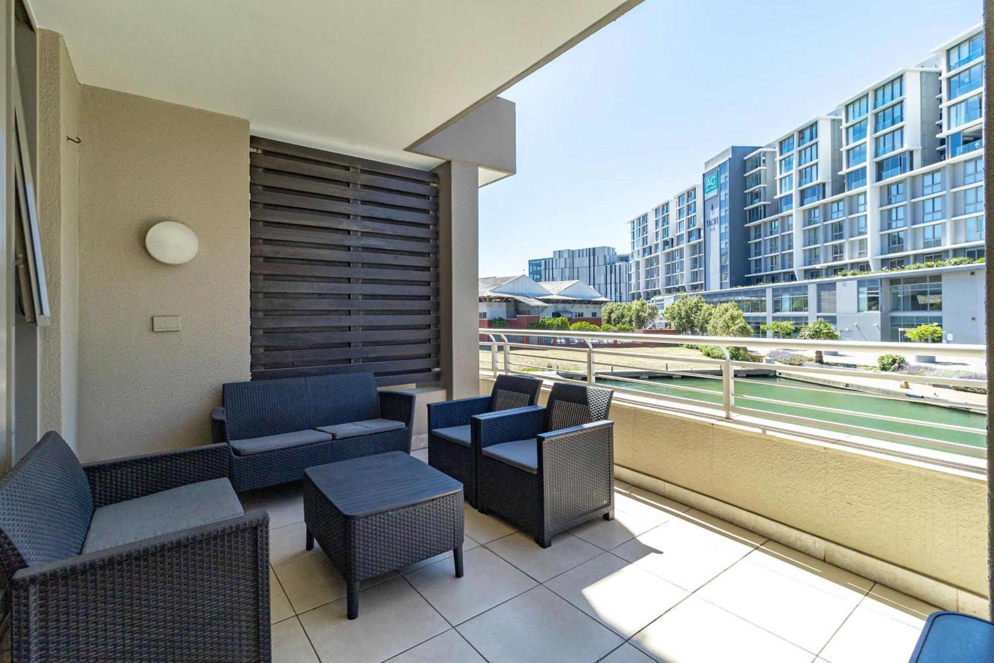 Appartement Canal Quays No Load Shedding Two Bedroom